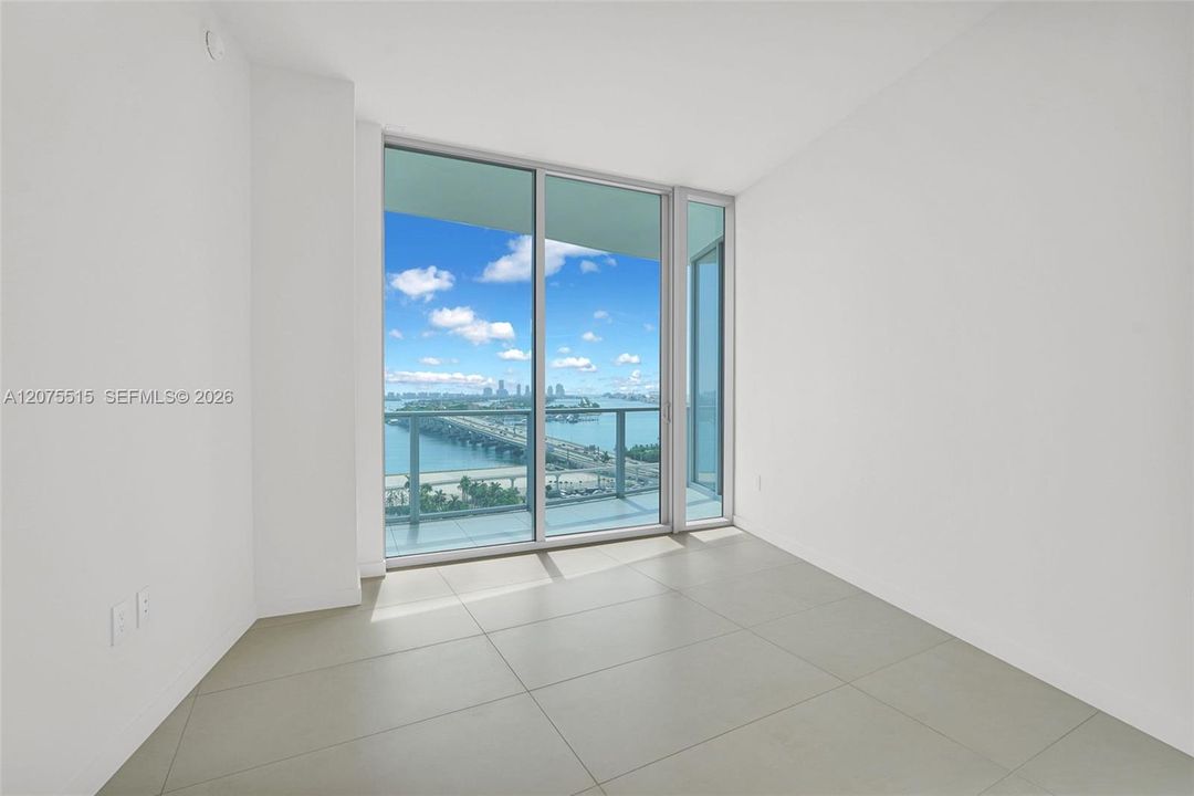 En Venta: $2,295,000 (2 camas, 2 baños, 1362 Pies cuadrados)