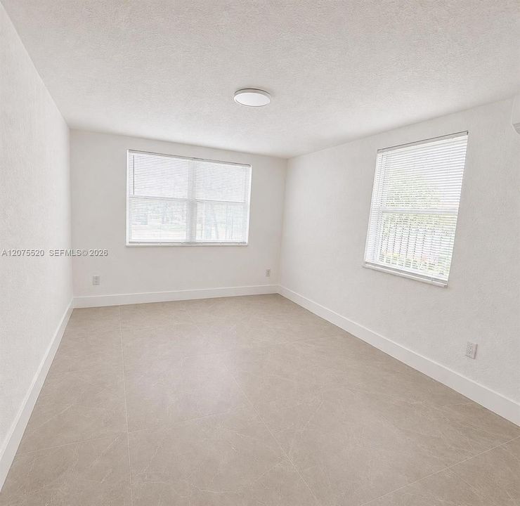 En Venta: $770,000 (0 camas, 0 baños, 1480 Pies cuadrados)