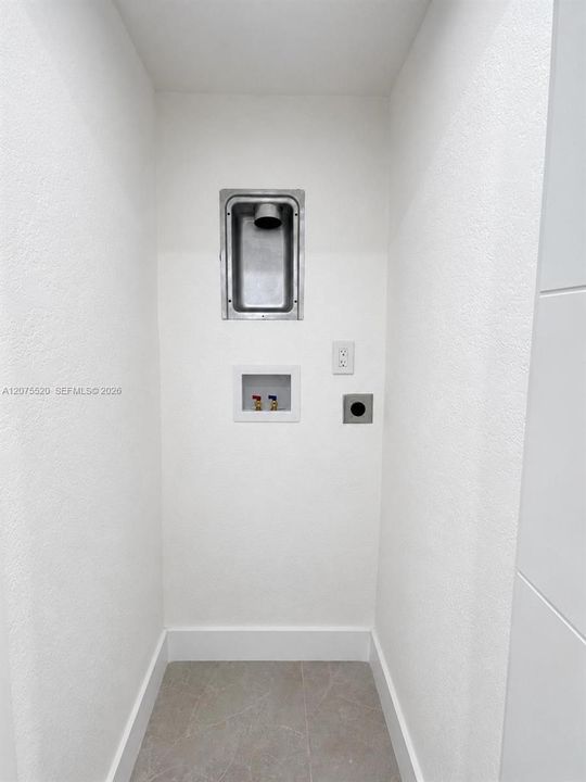 En Venta: $770,000 (0 camas, 0 baños, 1480 Pies cuadrados)