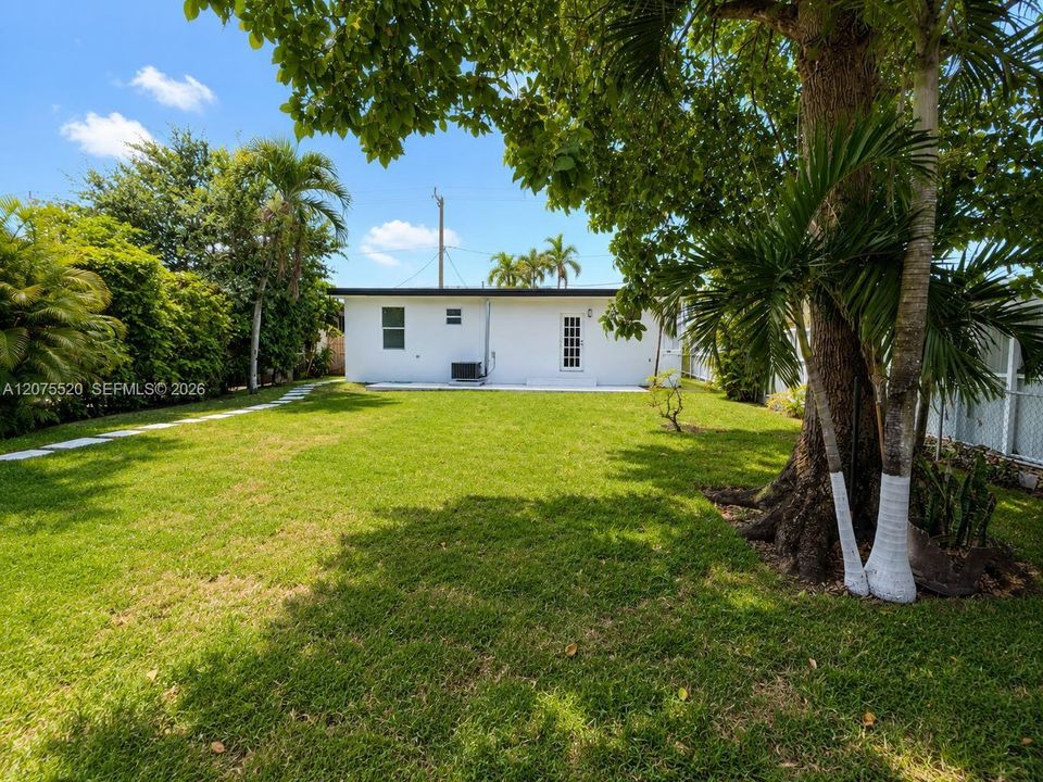 En Venta: $770,000 (0 camas, 0 baños, 1480 Pies cuadrados)