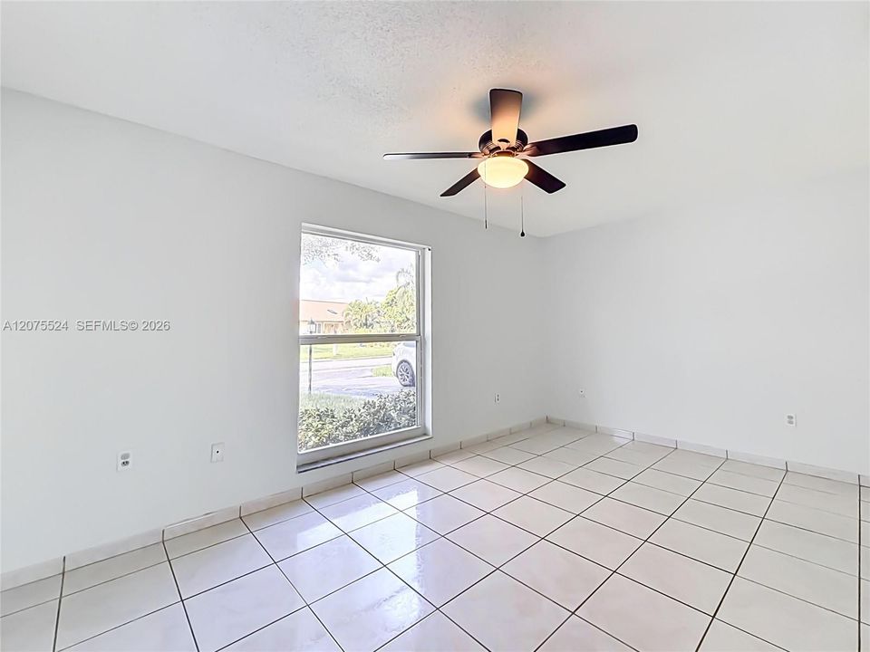 For Rent: $3,000 (2 beds, 2 baths, 1178 Square Feet)