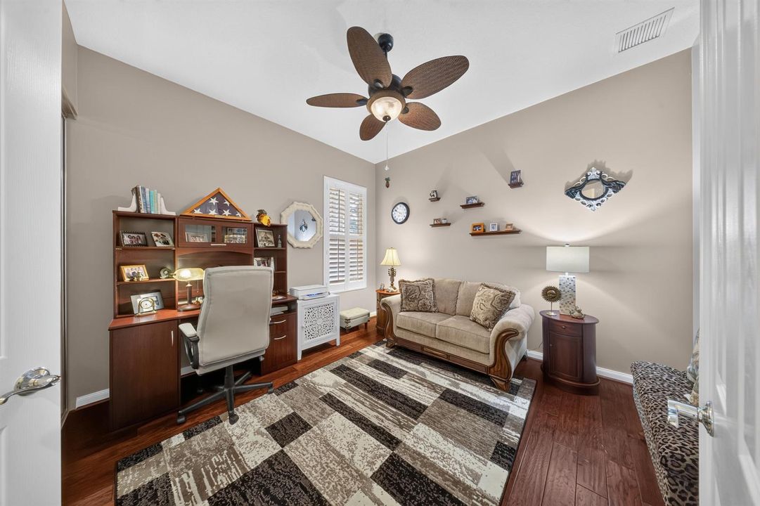 Guest Bedroom - Room 2