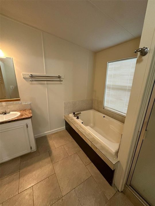 En Renta: $2,295 (3 camas, 2 baños, 1512 Pies cuadrados)