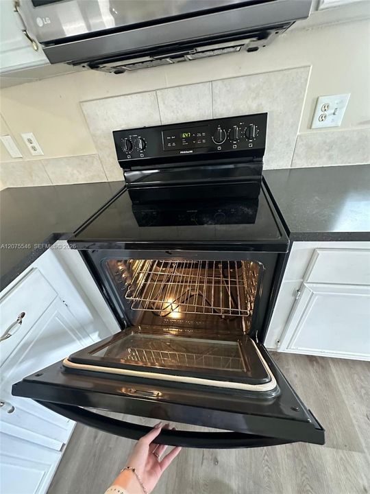 En Renta: $2,295 (3 camas, 2 baños, 1512 Pies cuadrados)