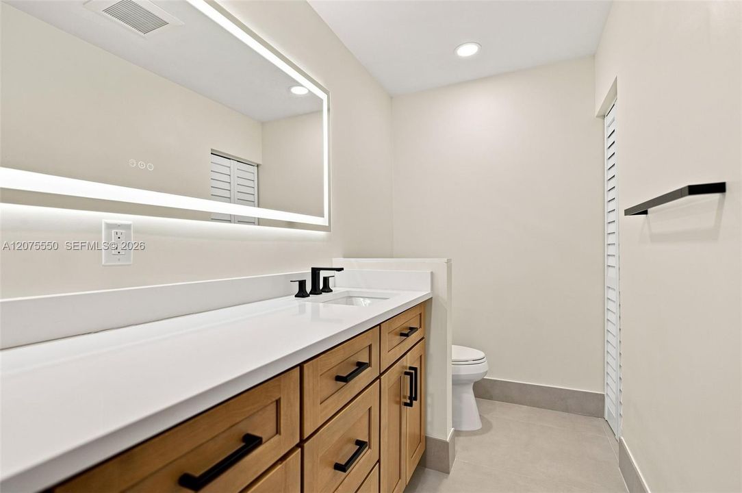 For Rent: $2,900 (2 beds, 2 baths, 1338 Square Feet)