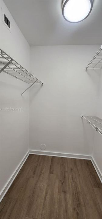 En Renta: $2,375 (2 camas, 2 baños, 992 Pies cuadrados)