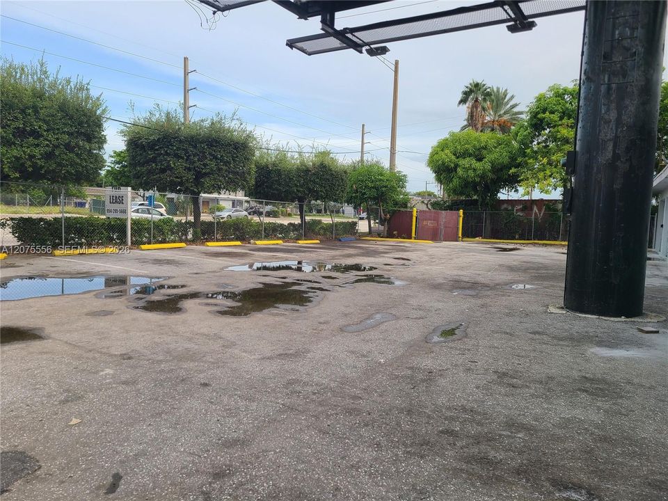 Parking Lot