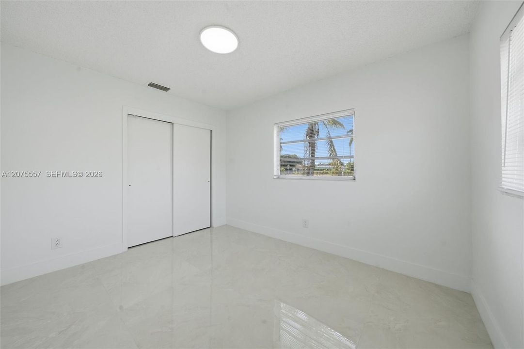 For Rent: $3,400 (3 beds, 2 baths, 1440 Square Feet)