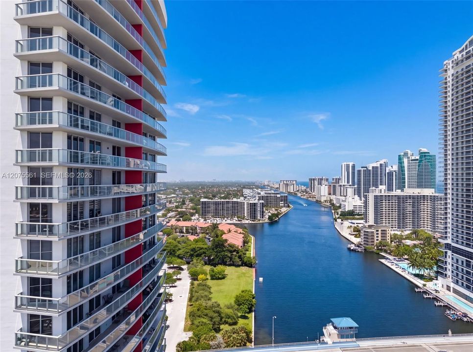 For Rent: $6,500 (3 beds, 3 baths, 1737 Square Feet)