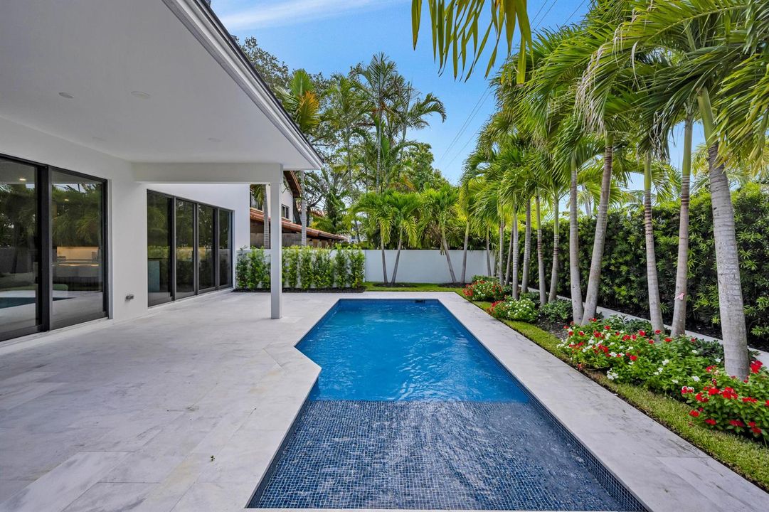 1625 SE 1ST, FORT LAUDERDALE--24