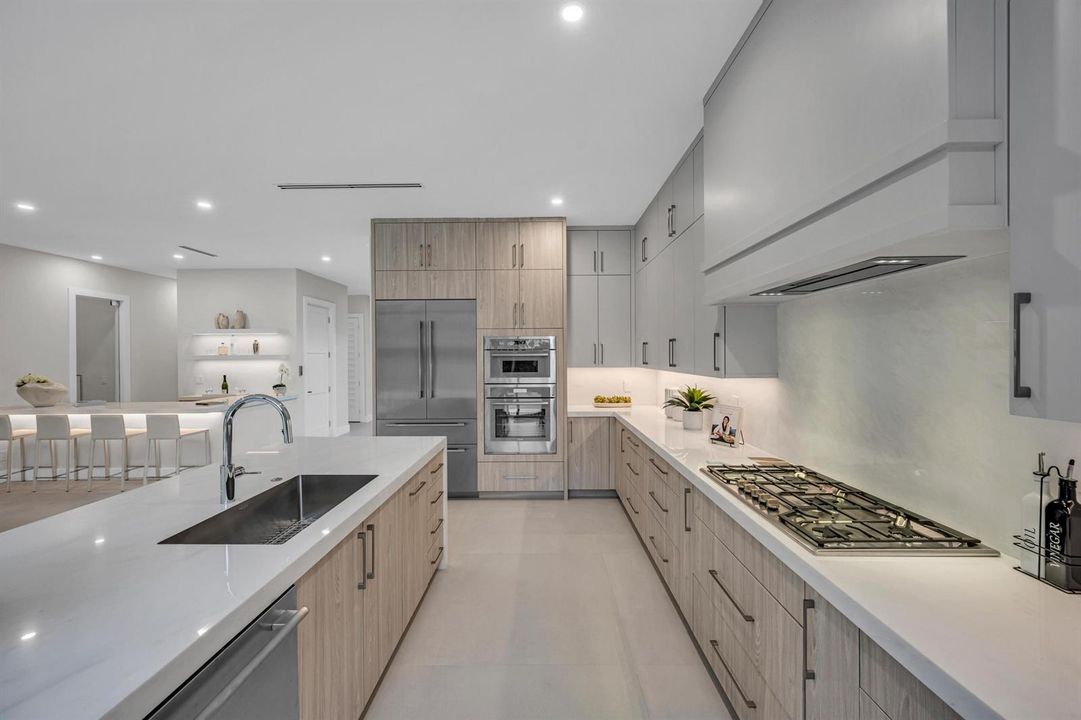 1625 SE 1ST, FORT LAUDERDALE--29