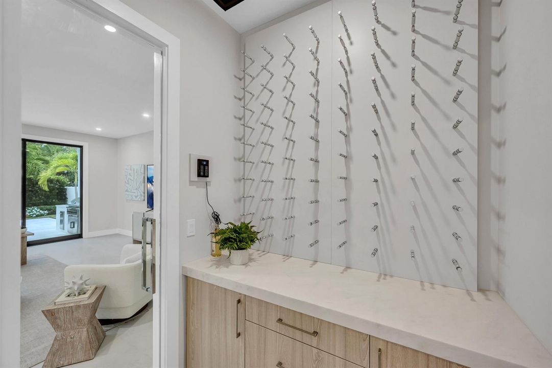 1625 SE 1ST, FORT LAUDERDALE--35