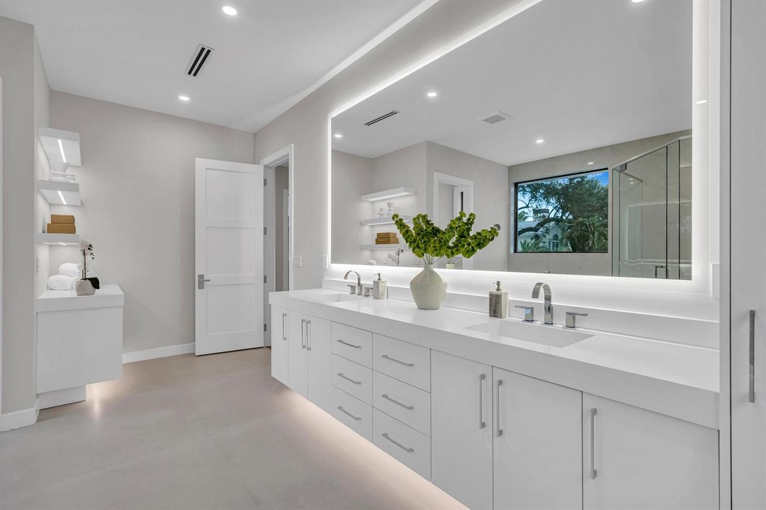 1625 SE 1ST, FORT LAUDERDALE--52
