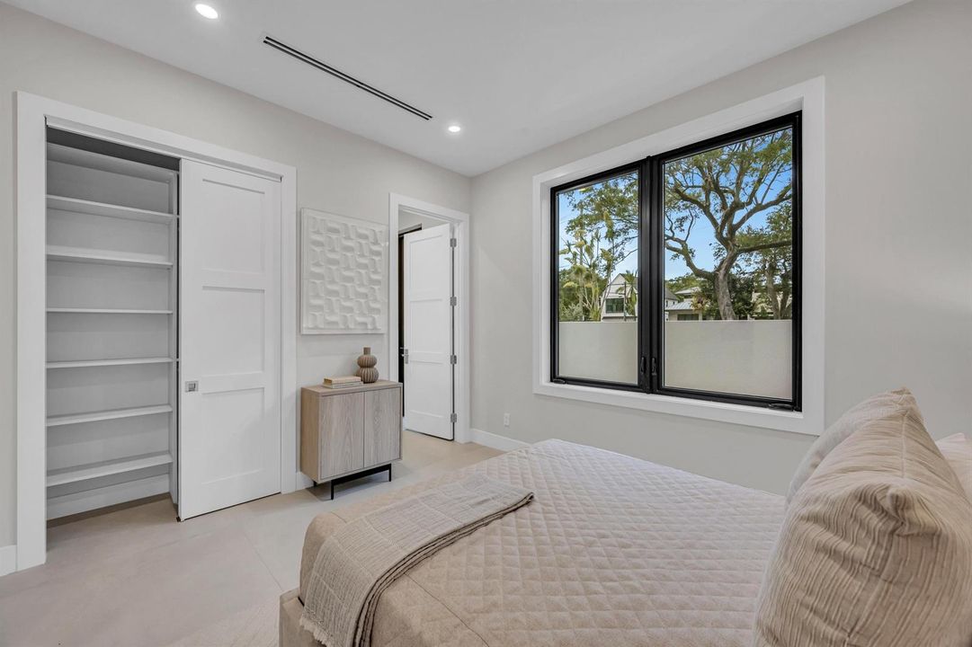 1625 SE 1ST, FORT LAUDERDALE--38