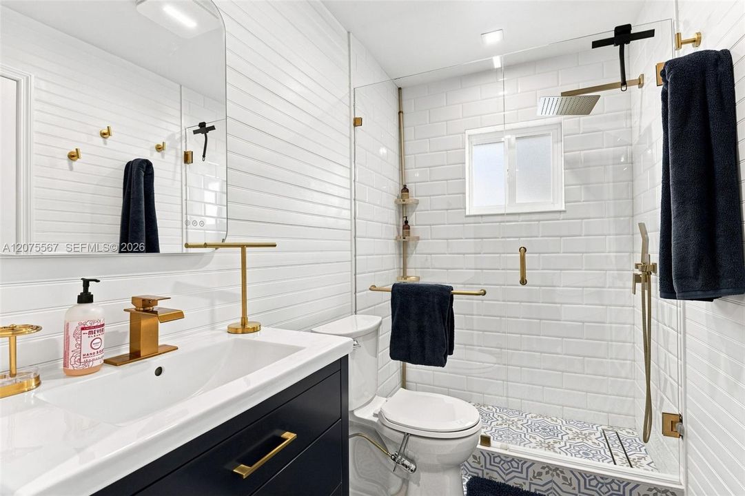 For Rent: $15,000 (3 beds, 4 baths, 1700 Square Feet)