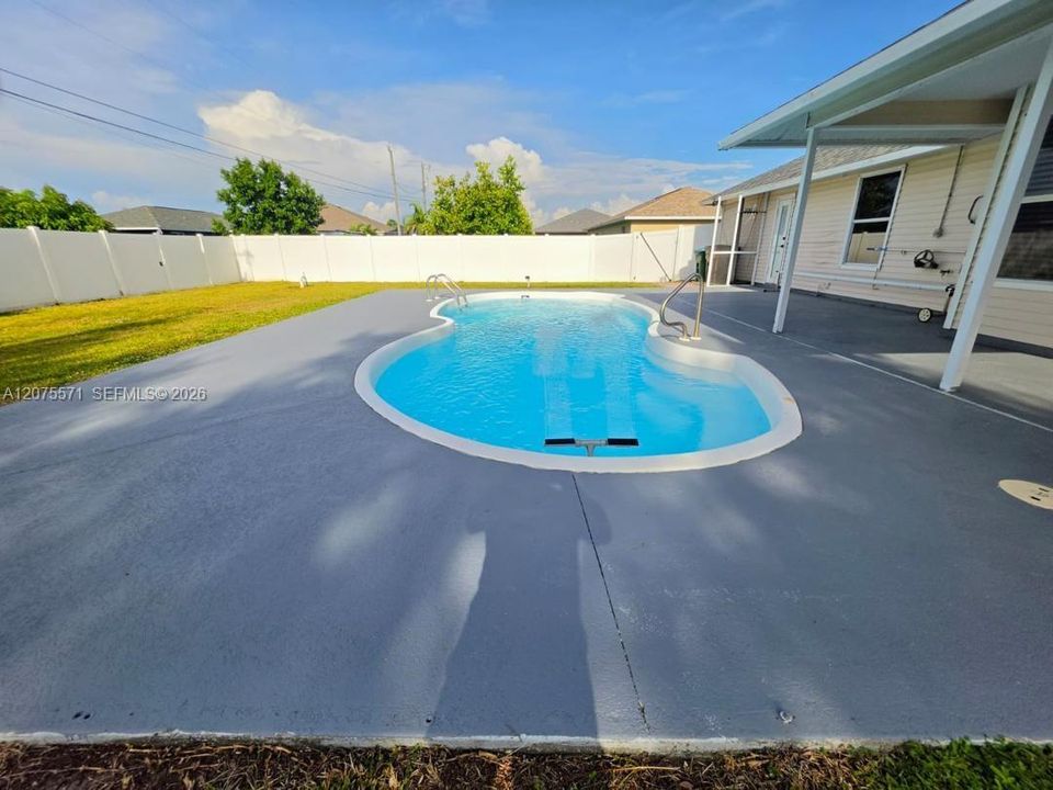 For Sale: $329,000 (3 beds, 2 baths, 0 Square Feet)