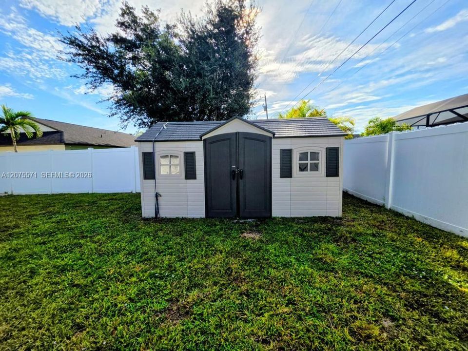 For Sale: $329,000 (3 beds, 2 baths, 0 Square Feet)
