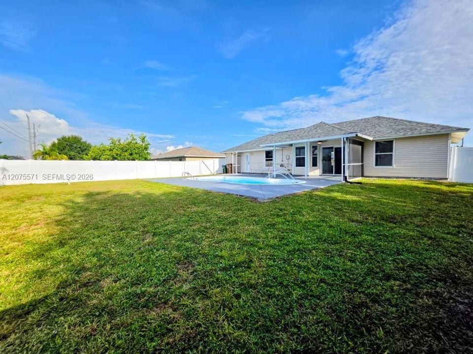 For Sale: $329,000 (3 beds, 2 baths, 0 Square Feet)