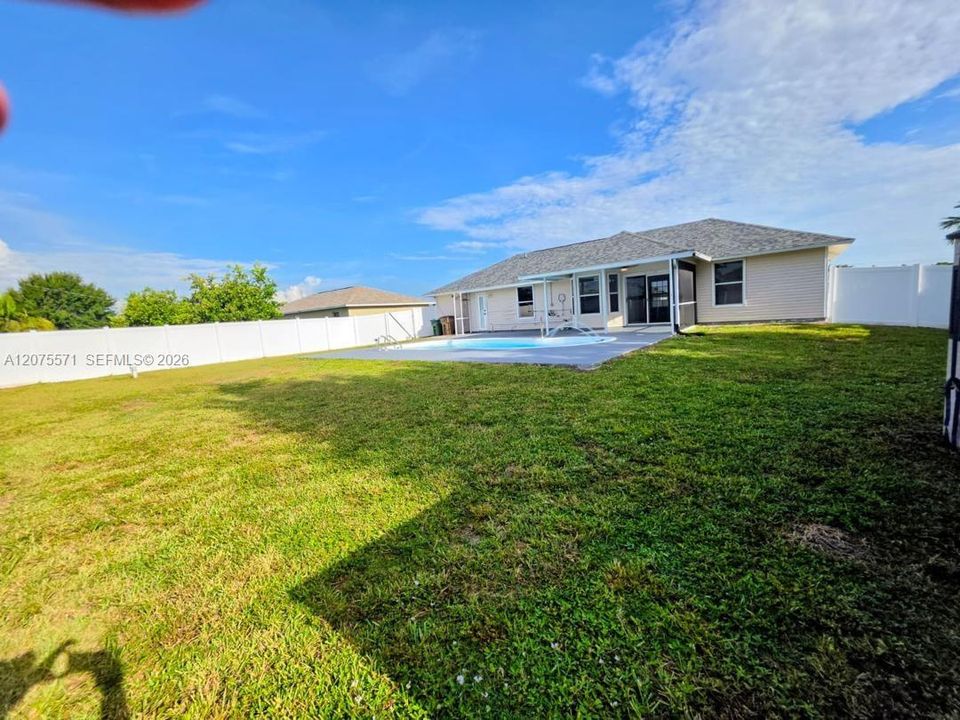For Sale: $329,000 (3 beds, 2 baths, 0 Square Feet)
