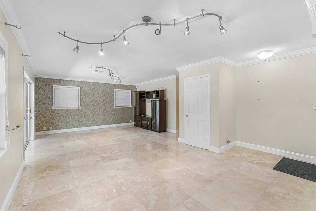 018-317Northeast2ndStreet-BocaRaton-FL-3