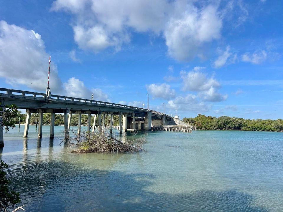 21- 331 Tequesta Dr 216