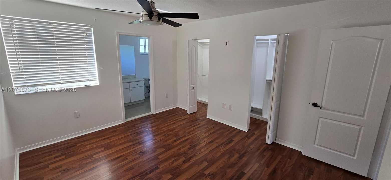 For Rent: $2,600 (3 beds, 2 baths, 1084 Square Feet)