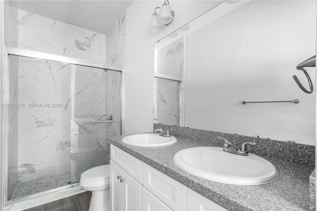 For Rent: $1,700 (3 beds, 2 baths, 1330 Square Feet)