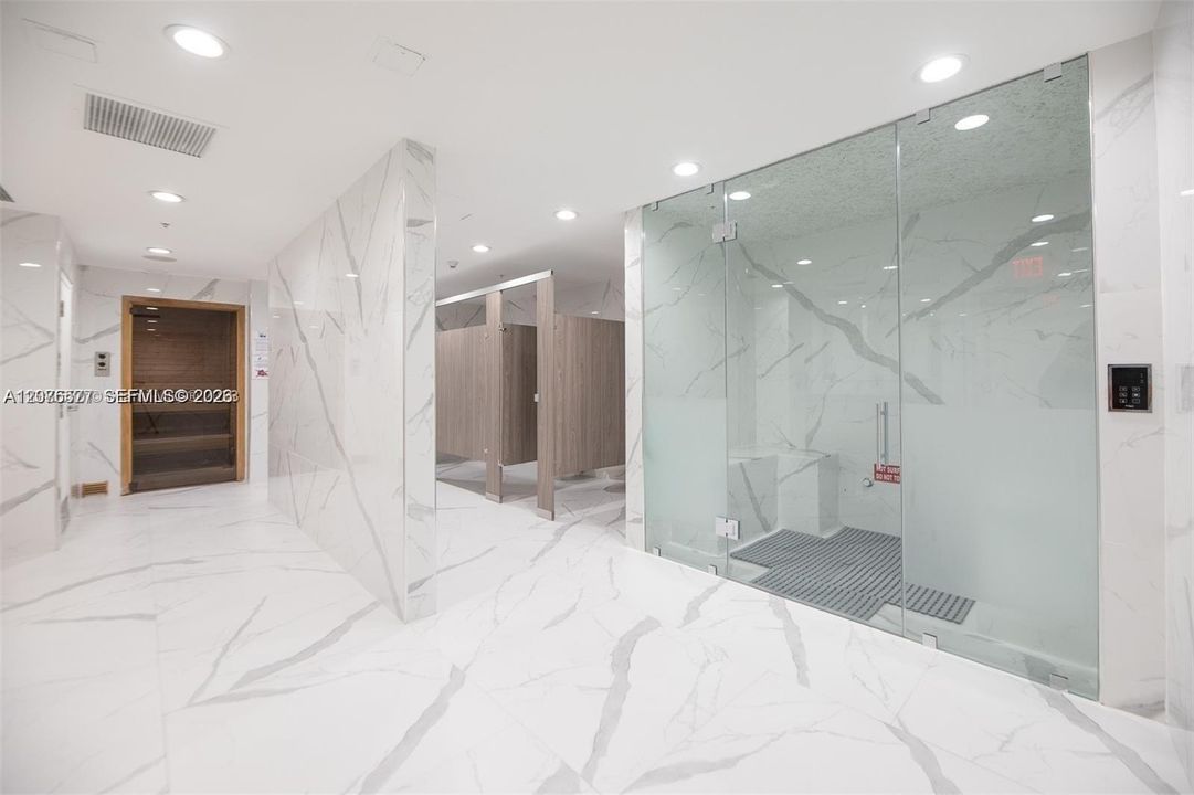 For Rent: $4,500 (2 beds, 2 baths, 1158 Square Feet)