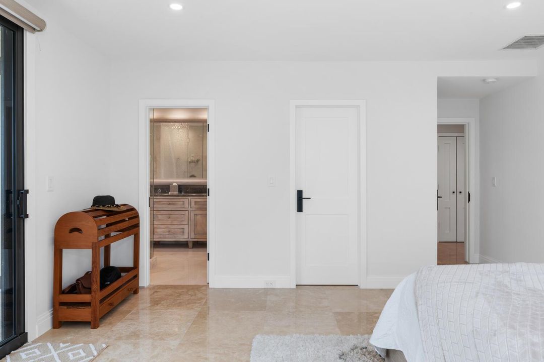 2785 Polo Island Dr Apt J301-large-037-0