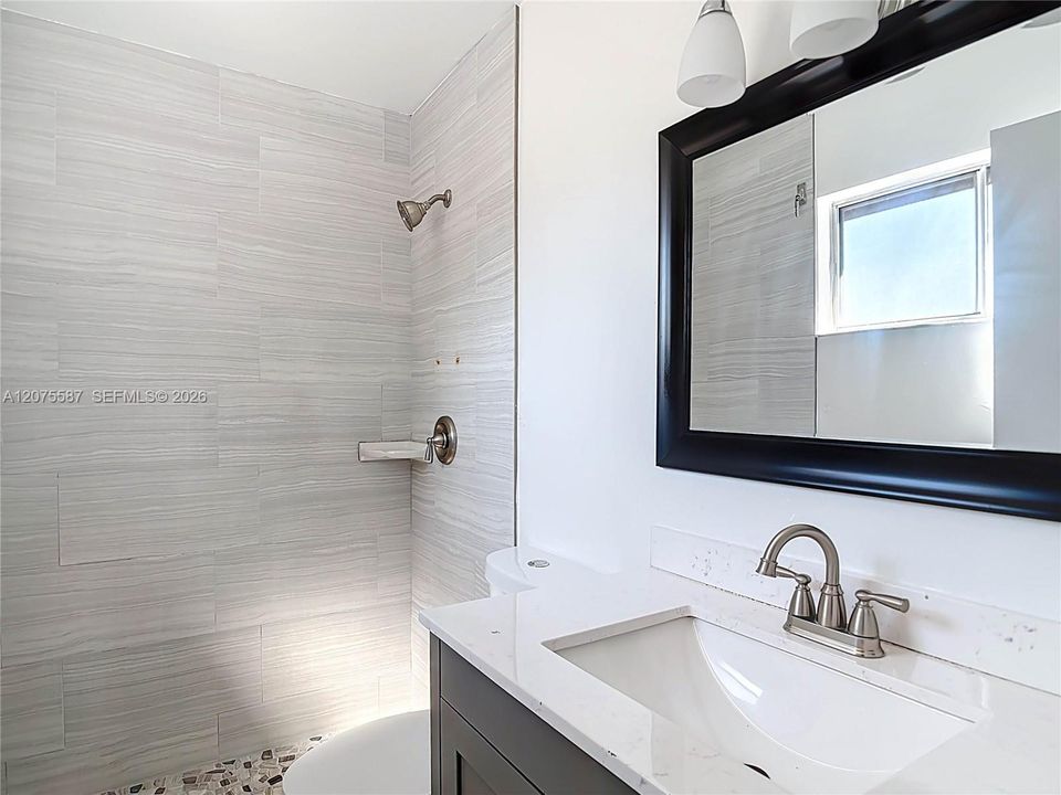 В аренду: $1,900 (3 спален, 2 ванн, 0 Квадратных фут)