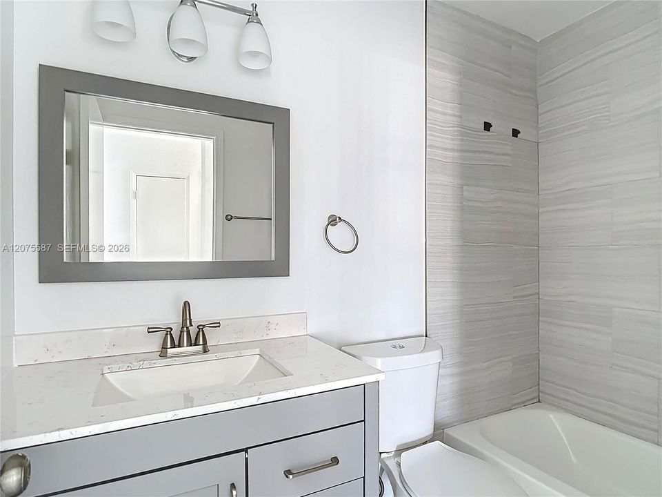 В аренду: $1,900 (3 спален, 2 ванн, 0 Квадратных фут)