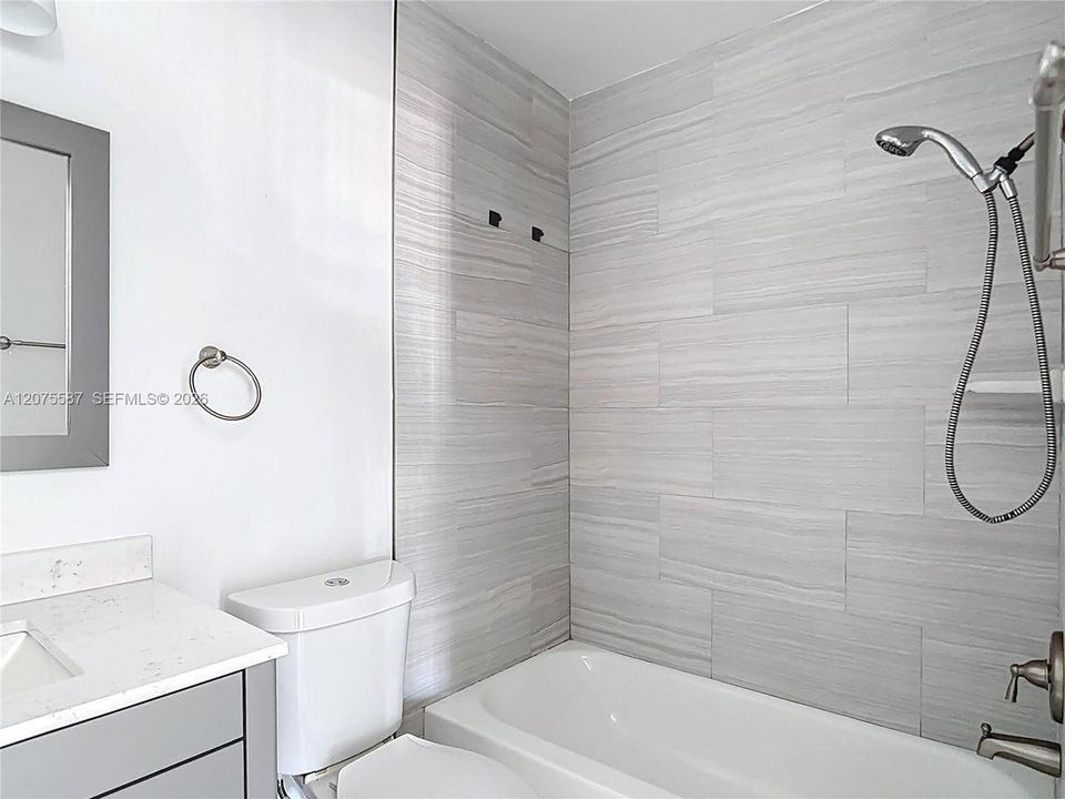 В аренду: $1,900 (3 спален, 2 ванн, 0 Квадратных фут)