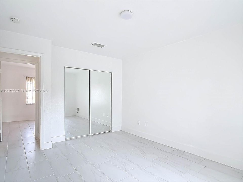 В аренду: $1,900 (3 спален, 2 ванн, 0 Квадратных фут)