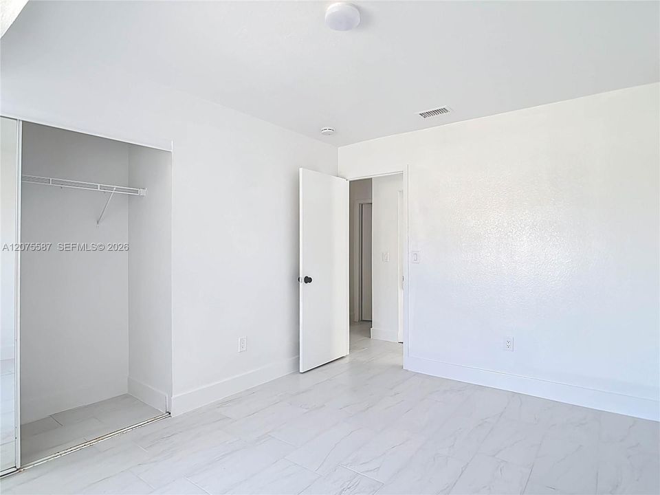 В аренду: $1,900 (3 спален, 2 ванн, 0 Квадратных фут)
