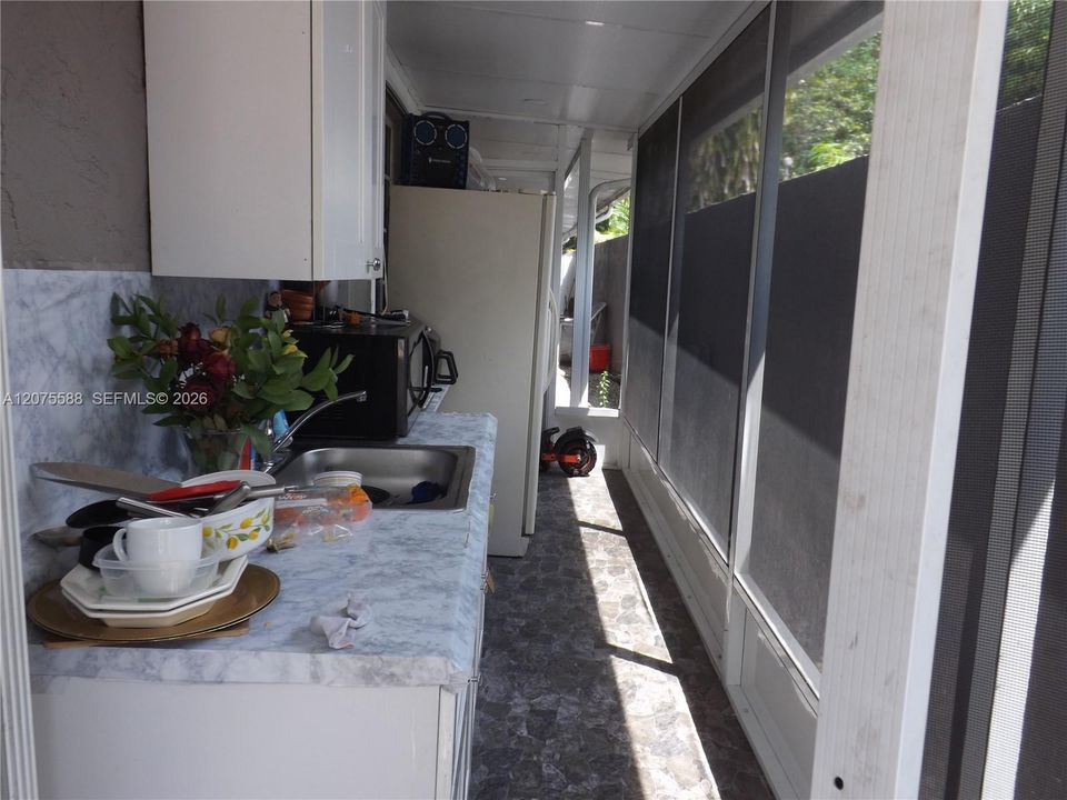 En Venta: $1,200,000 (6 camas, 6 baños, 3202 Pies cuadrados)