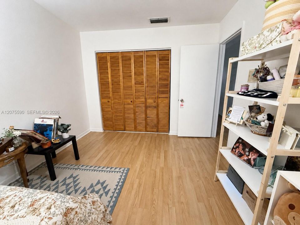 В аренду: $3,200 (3 спален, 3 ванн, 1641 Квадратных фут)