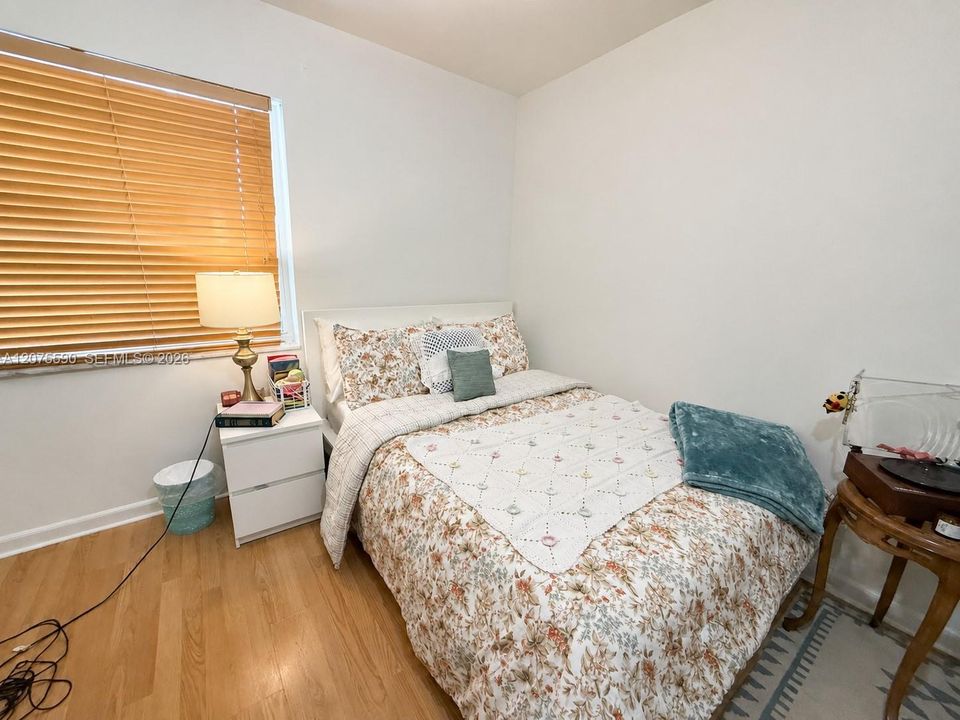 В аренду: $3,200 (3 спален, 3 ванн, 1641 Квадратных фут)