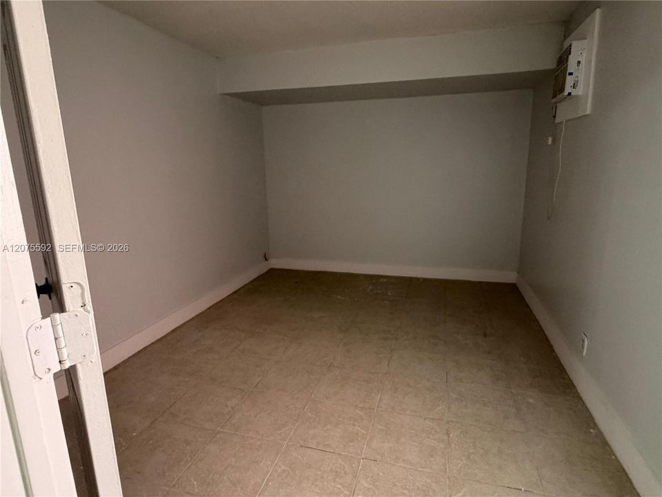 En Renta: $3,000 (3 camas, 2 baños, 2000 Pies cuadrados)