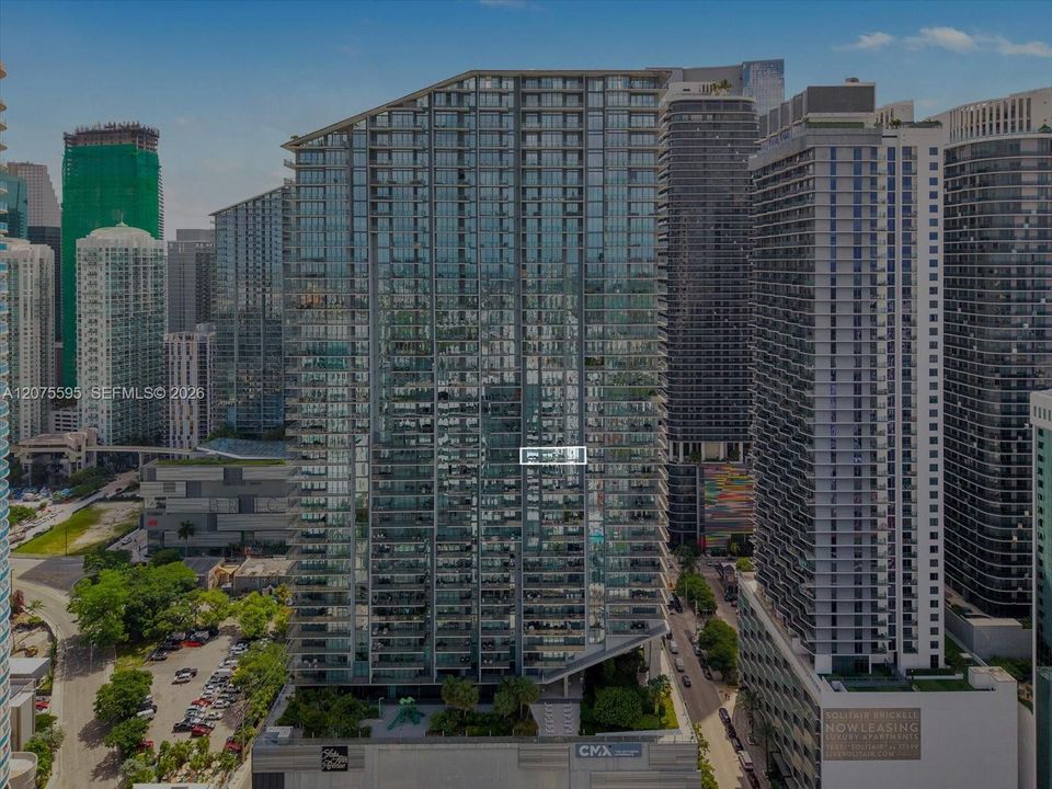En Venta: $1,099,000 (2 camas, 2 baños, 1400 Pies cuadrados)