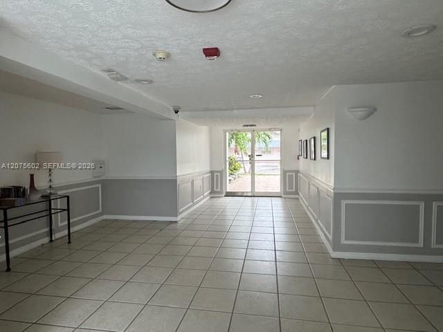 For Rent: $2,190 (2 beds, 2 baths, 909 Square Feet)
