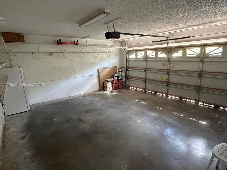 For Rent: $3,400 (3 beds, 2 baths, 1622 Square Feet)