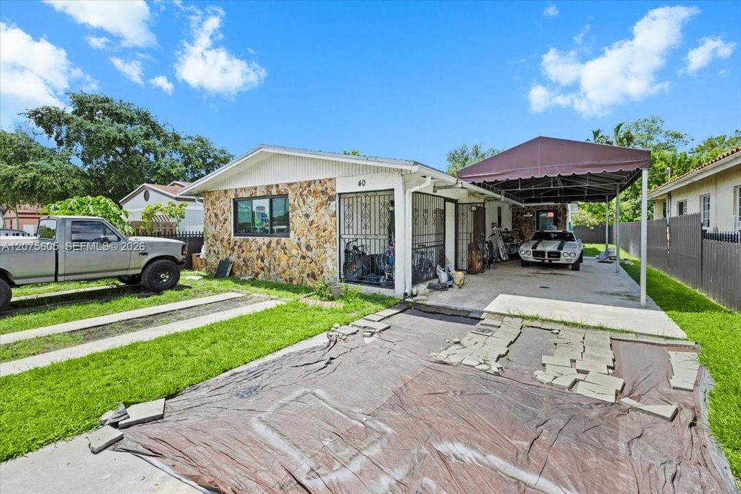 For Rent: $4,000 (4 beds, 2 baths, 1643 Square Feet)