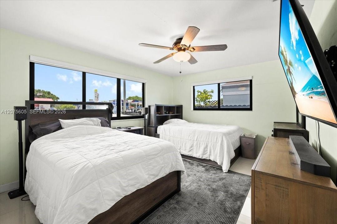 For Rent: $4,000 (4 beds, 2 baths, 1643 Square Feet)