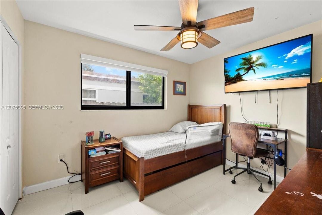 For Rent: $4,000 (4 beds, 2 baths, 1643 Square Feet)