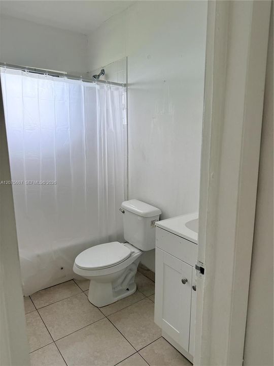 En Renta: $1,800 (2 camas, 1 baños, 3907 Pies cuadrados)