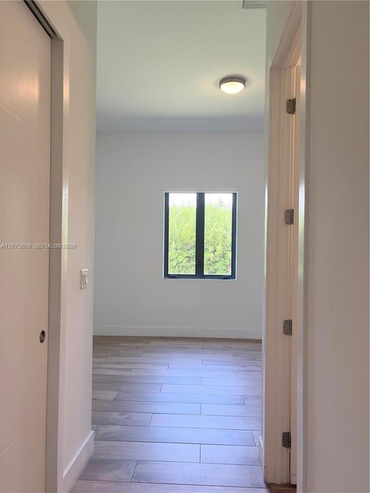 For Sale: $3,149,000 (6 beds, 7 baths, 5184 Square Feet)