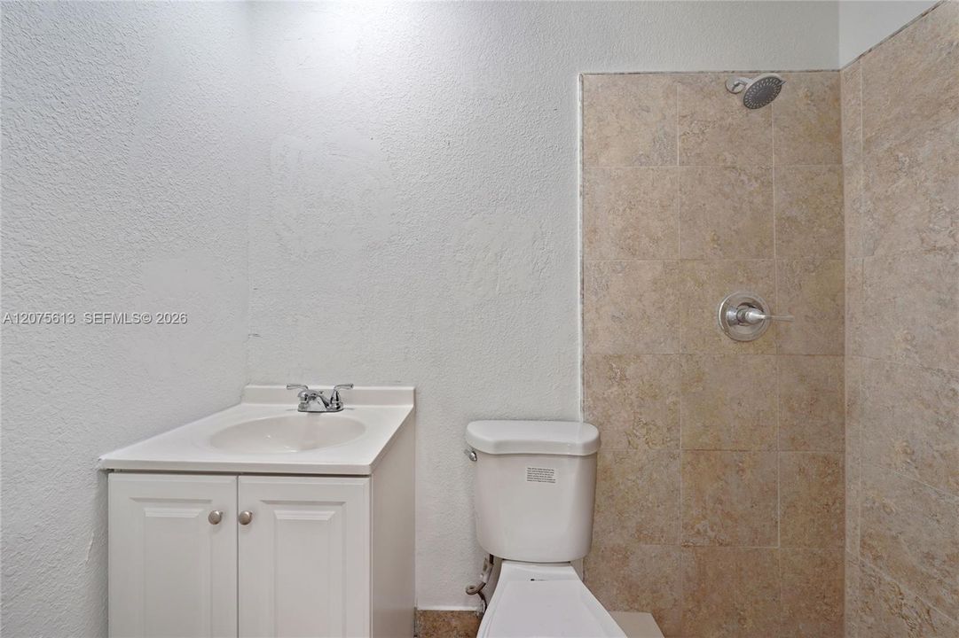 For Sale: $450,000 (4 beds, 3 baths, 1310 Square Feet)