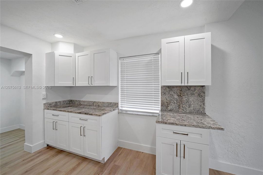 For Sale: $450,000 (4 beds, 3 baths, 1310 Square Feet)