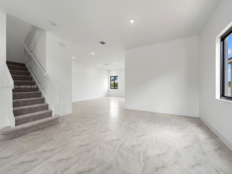 For Sale: $794,990 (5 beds, 4 baths, 3345 Square Feet)