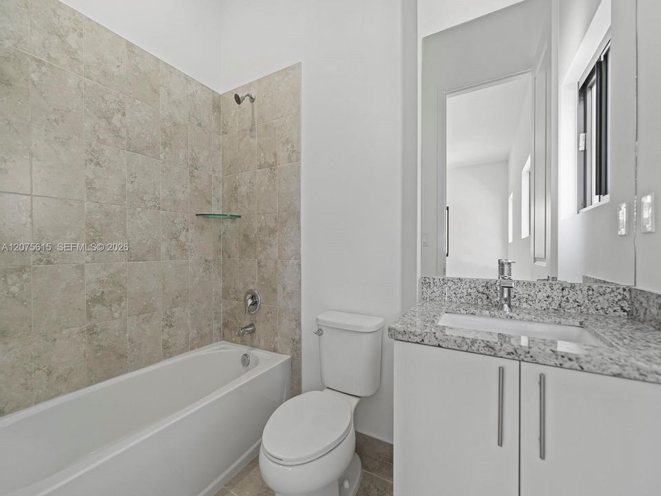 For Sale: $794,990 (5 beds, 4 baths, 3345 Square Feet)